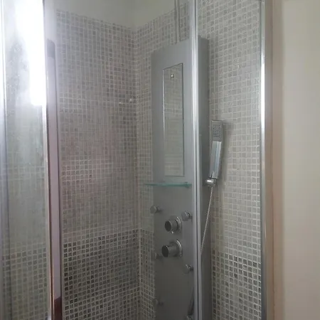 Hernan Cortes Beach Apartment *